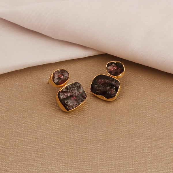 El Joyero Handmade Raw Garnet Gemstone Stud Earrings