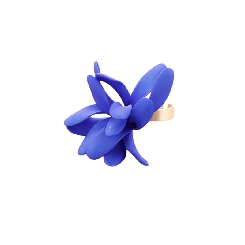 Rings available from Piccadilly Lily