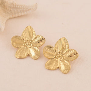 Eclat Paris Gold Flower Stud Earrings