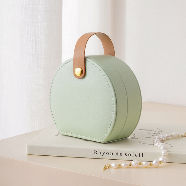 last-true-angel-pistachio-green-travel-jewellery-case