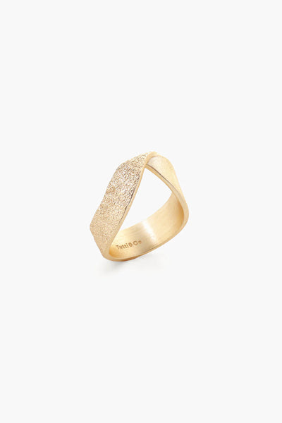 Tutti & Co Gold Praise Ring