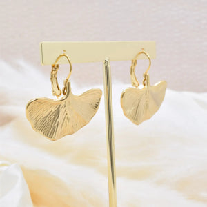 Kapyco Paris Leaf Pattern Ginkgo Gold Earrings