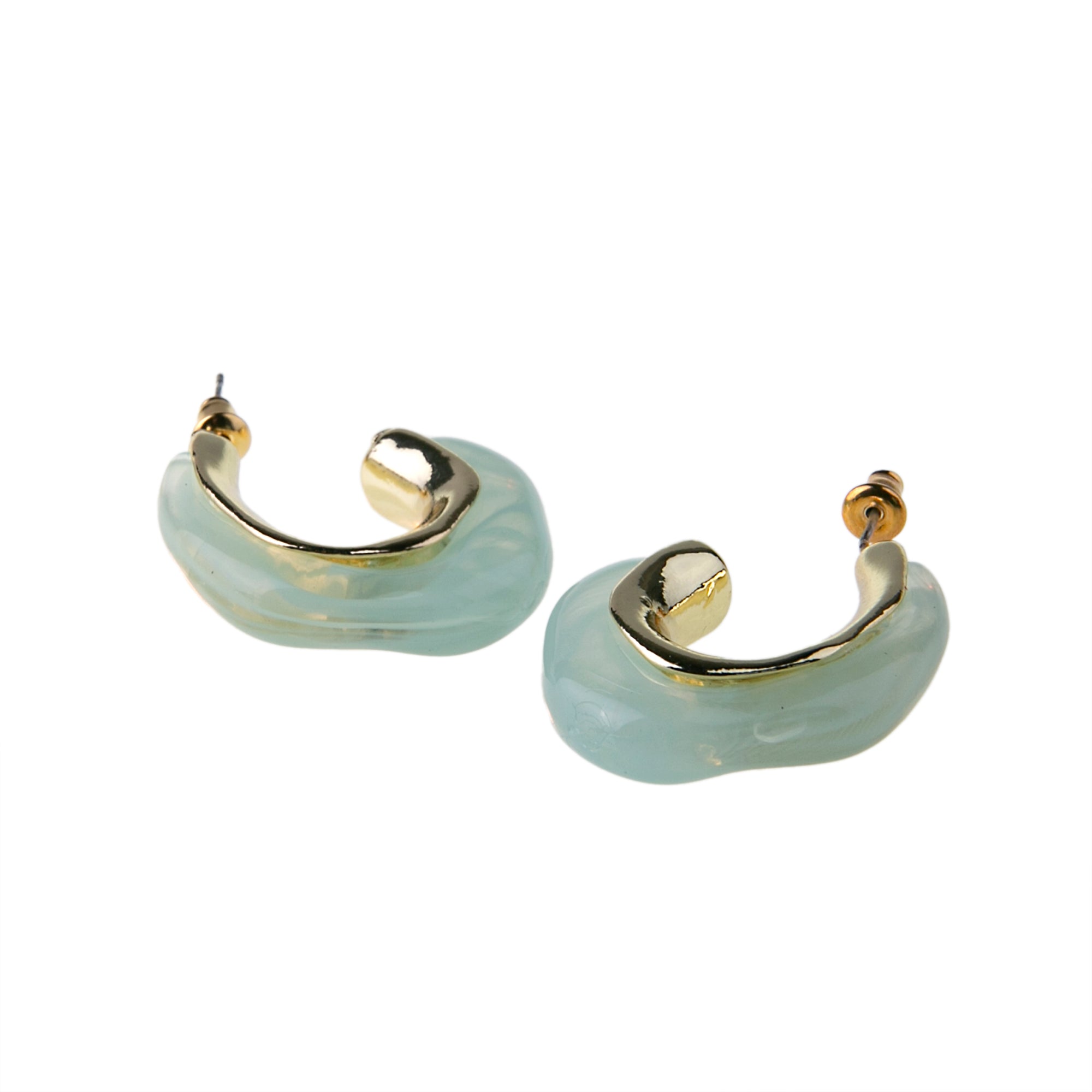 Piccadilly Lily Pale Blue Resin Stud Earrings